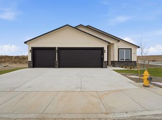 7287 W 30th Ave, Kennewick, WA
