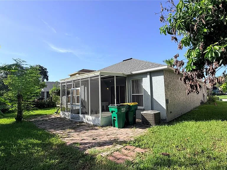 4712 Mapletree Loop — Photo 26