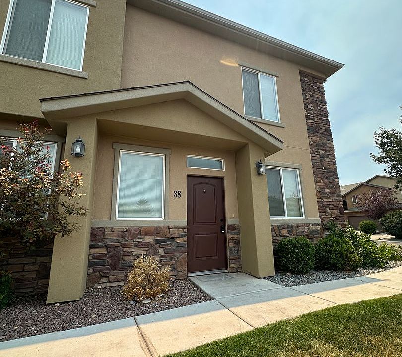 1st image of 1177 N Northfield Rd #38