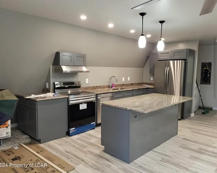452 Lake Catalpa Road - 1 — Photo 3