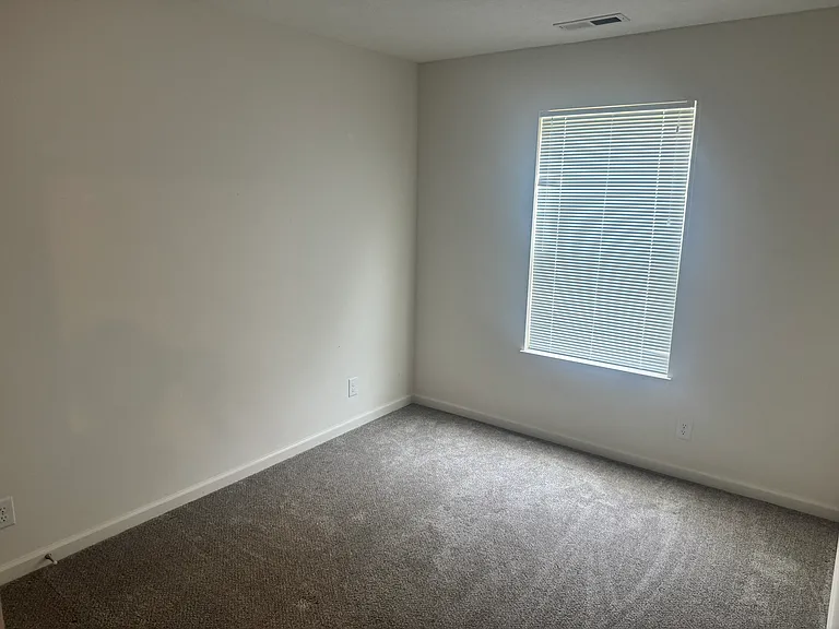 2223 Powder House Ln — Photo 2