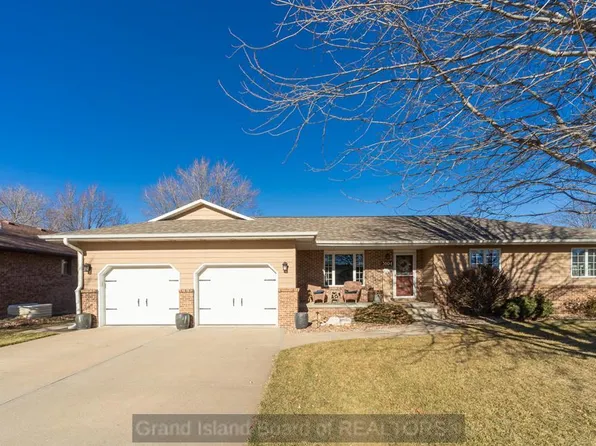 3104 Kennedy Way, Grand Island, NE 68803