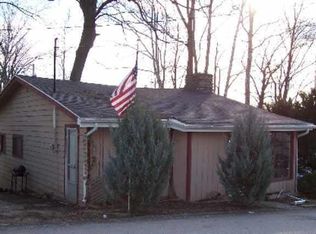 3261 W Myrtle Glen Rd, Silver Lake, IN 46982