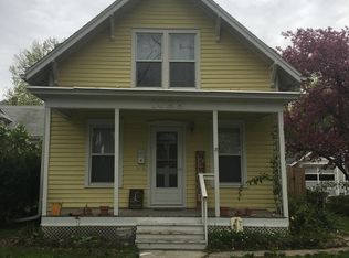 1022 Grove Ave, Crete, NE 68333