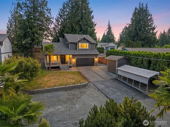 4840 N Island Drive E, Bonney Lake, WA 98391
