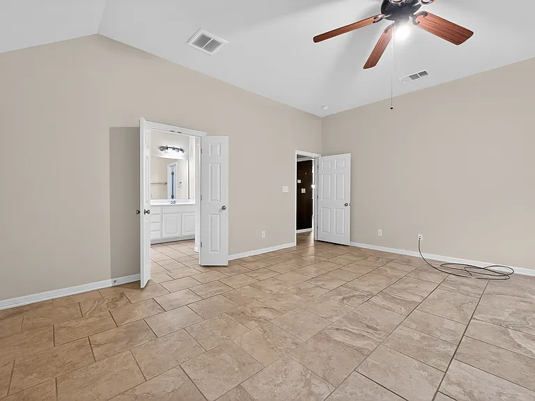 4308 Park Vista Trl — Photo 21