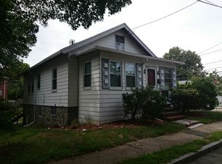 86 Newfield St, West Roxbury, MA 02132