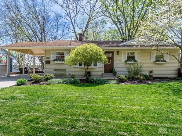 123 Upper Hillside Dr, Bellbrook, OH 45305