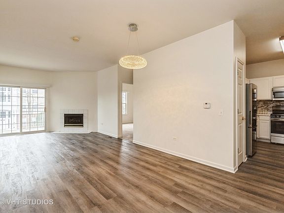 4th image of 3317 Stratford Ct Unit 2E