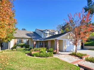 1030 S Road Runner Rd, Anaheim, CA 92807