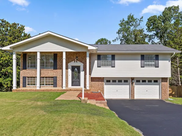 1340 Michael Ln, Hixson, TN 37343
