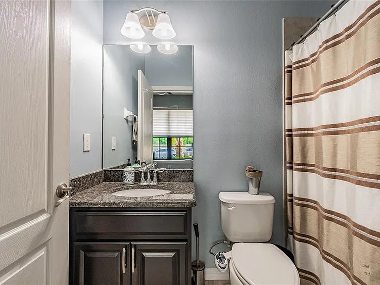 11027 Tahiti Isle Ln — Photo 53