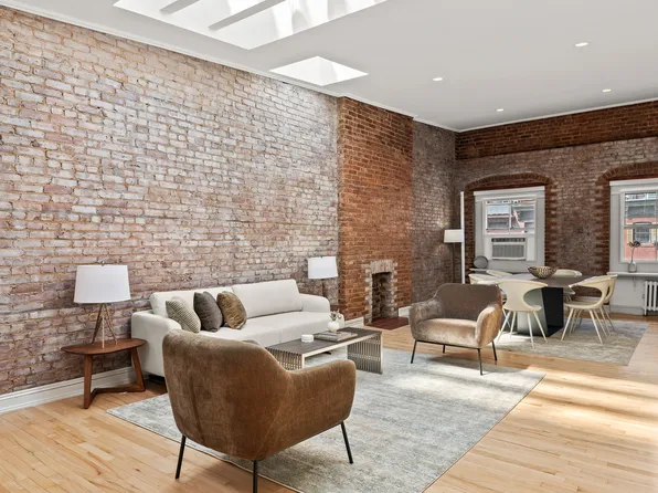 318 West 14th Street image 1 of 25