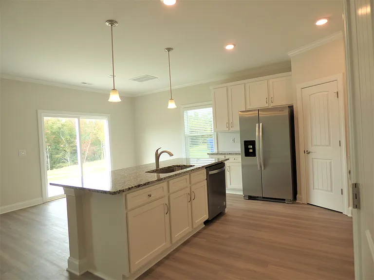 110 Tavern Trl — Photo 9