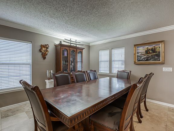 4th image of 9390 Hawks Point Dr