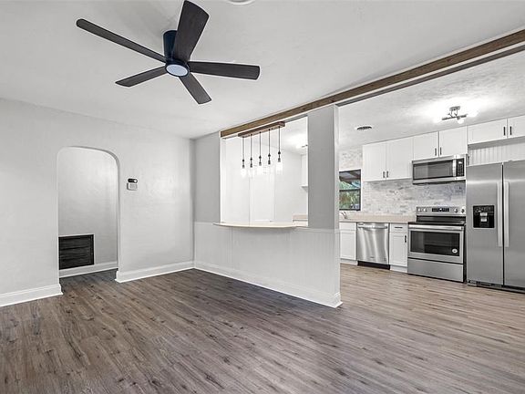4th image of 3534 1st Ave S