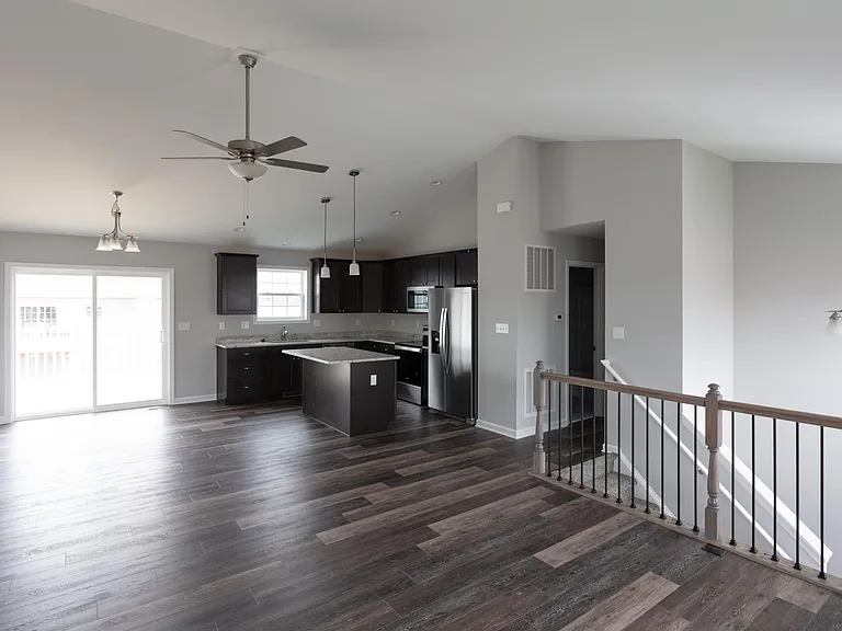409 Jensen Way — Photo 5