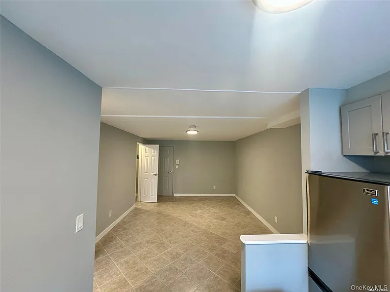 470 E Broadway #A8 — Photo 6