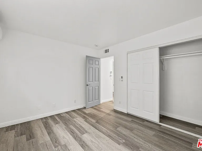 1556 W 227th St #1 — Photo 18