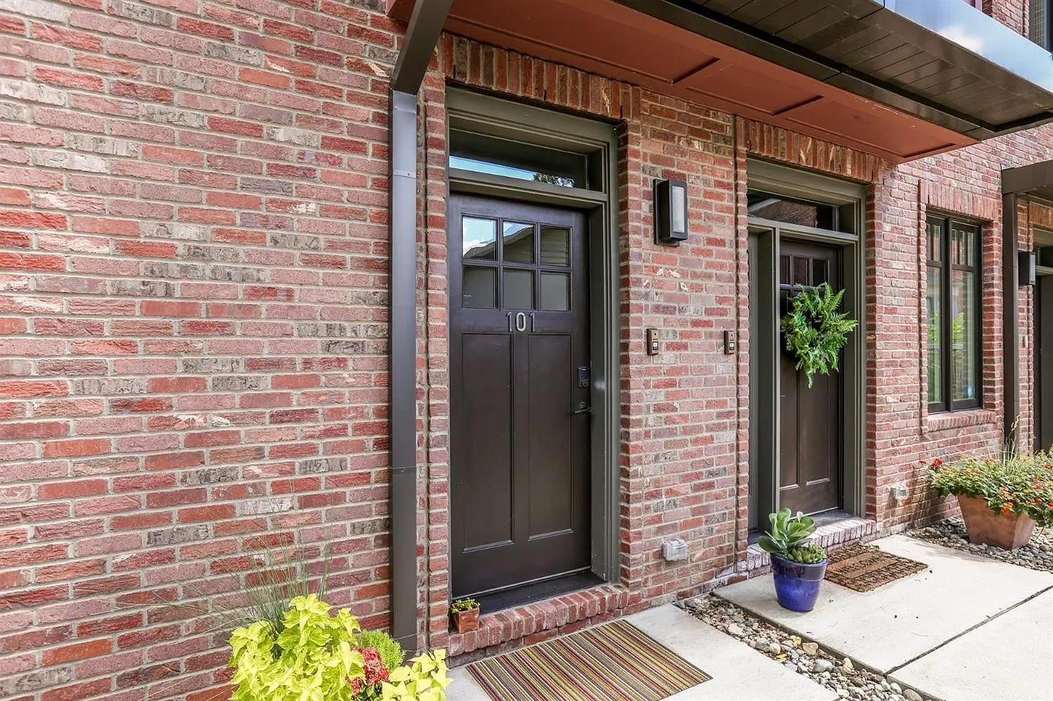 2 bed, 1315 sqft, $3,400 — Photo 3