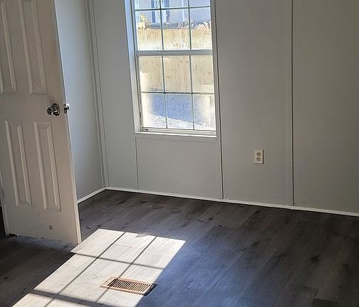 5th image of 12195 Roddy Rd #35