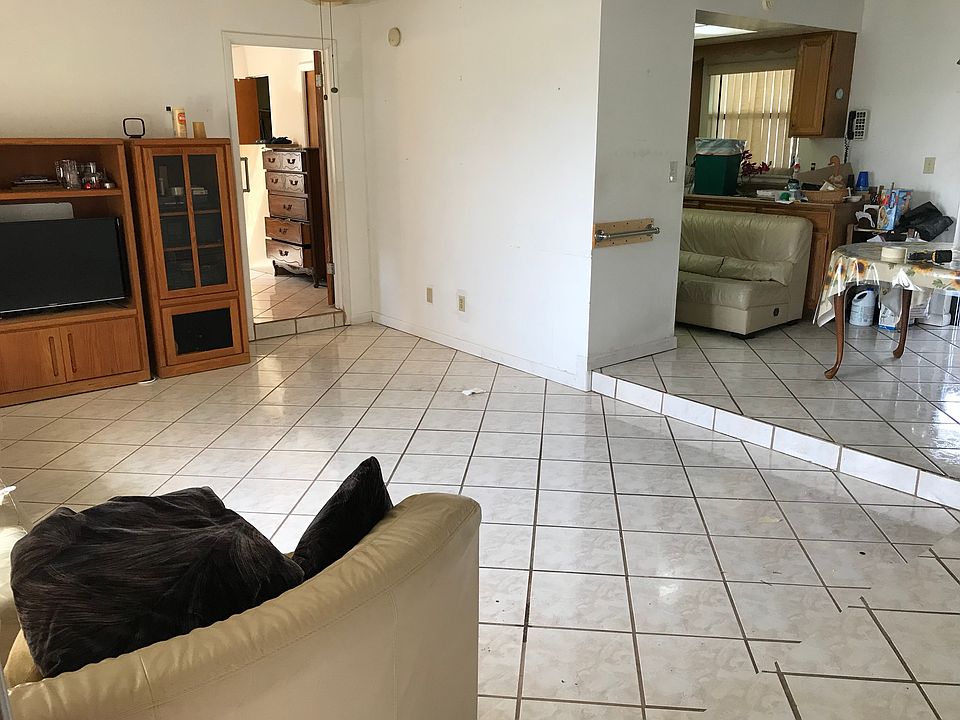 Open living/dining room