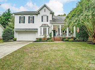 1229 Whitetail Dr, Tega Cay, SC 29708