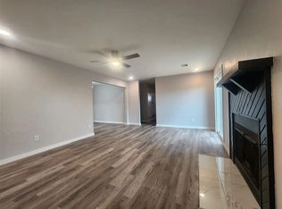 5401 NW King Richard Ave APT A, Lawton, OK 73505