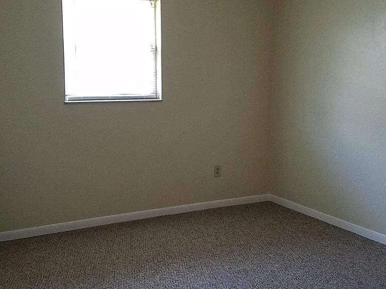 300 E Morelia Ave #A — Photo 4