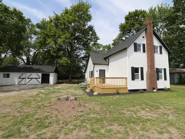 411 S 3rd St, Crawfordsville, IN 47933