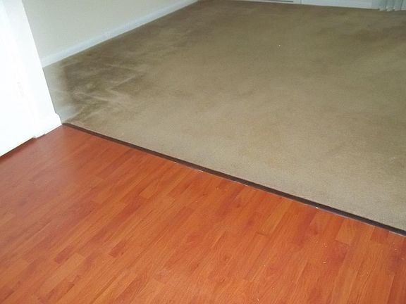 3rd image of 10 Broad St APT 1