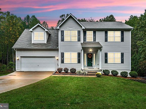 3rd image of 11345 Lone Pine Ct