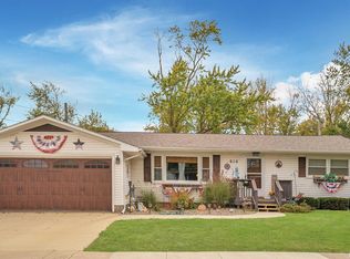 615 3rd Ave, De Witt, IA 52742