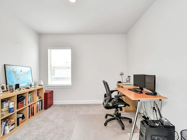 1538 Park Path Dr — Photo 29