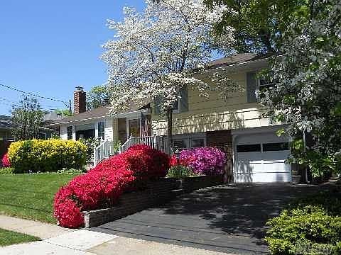 2nd image of 59 Soundview Ave