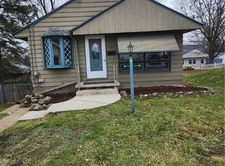 589 Grandview Ave, Barberton, OH 44203