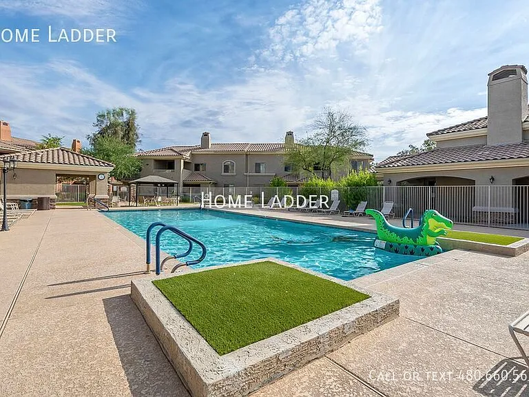 955 E Knox Rd #125 — Photo 34