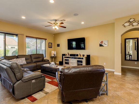 3rd image of 3054 E Bartlett Pl