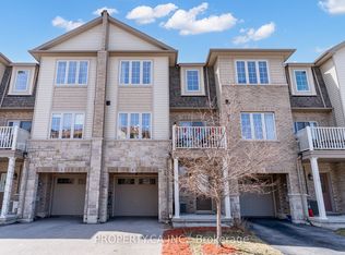 11 Stockbridge Gdns #6, Hamilton, ON L8J0H5