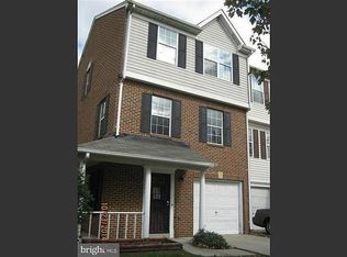 1400 Deep Gorge Ct, Oxon Hill, MD