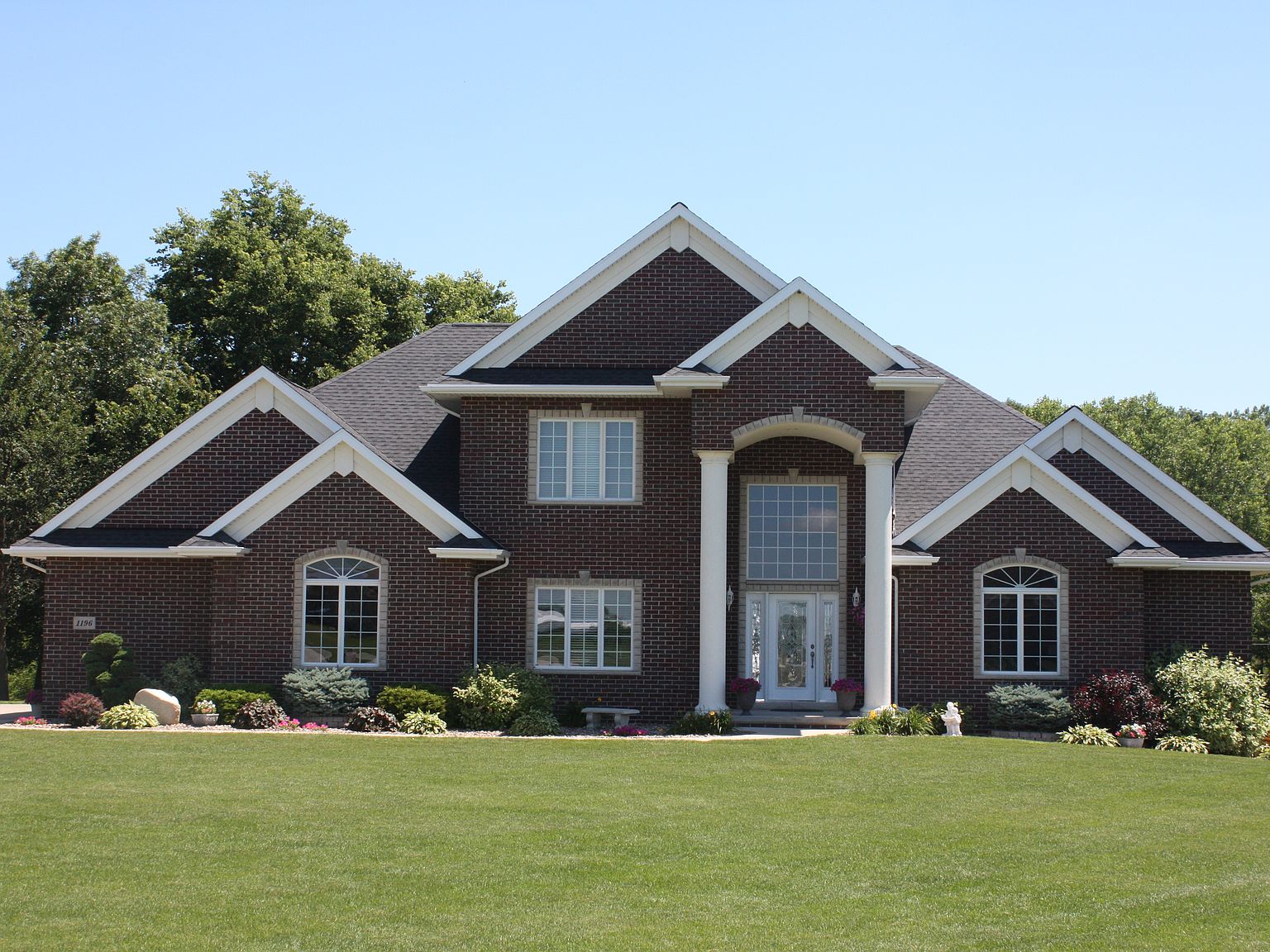 1196 Woodland Dr, Dyersville, IA 52040 Zillow