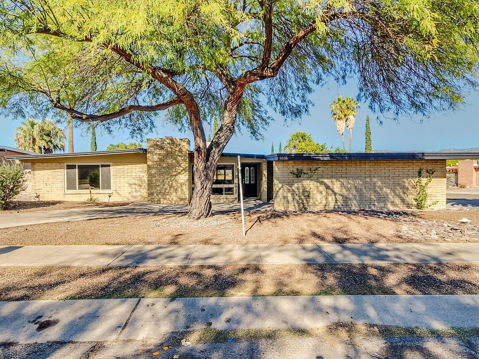 1st image of 8835 E Kenyon Dr