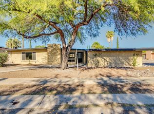 8835 E Kenyon Dr, Tucson, AZ 85710