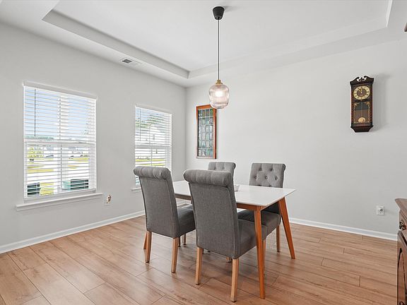 5th image of 103 Tuscan Sun St