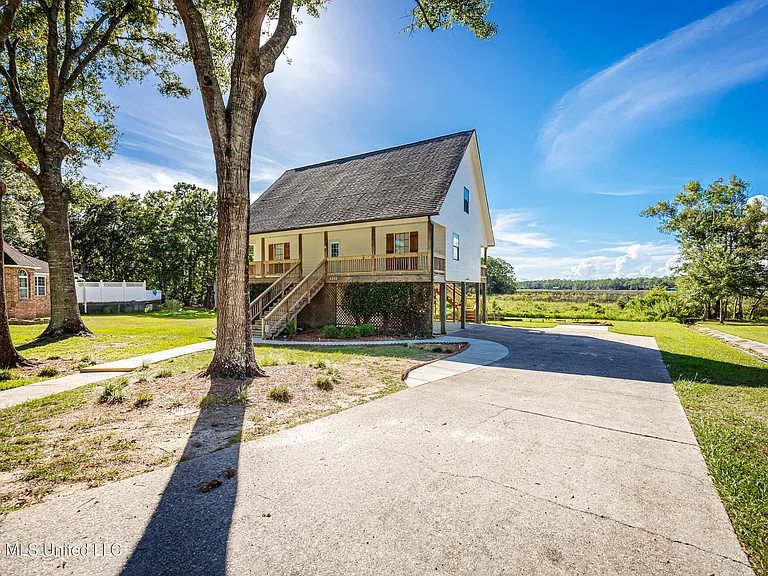 5513 Sioux Dr — Photo 4