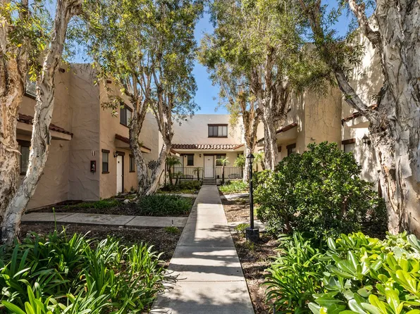 Casa Lane Townhomes