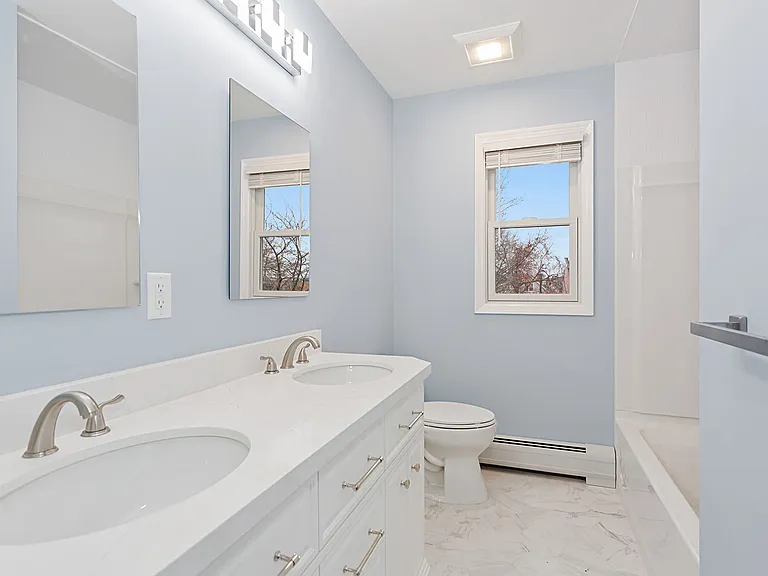 148 Arlington Ave #2 — Photo 8