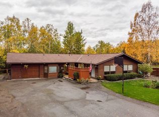 3800 De Armoun Rd, Anchorage, AK 99516