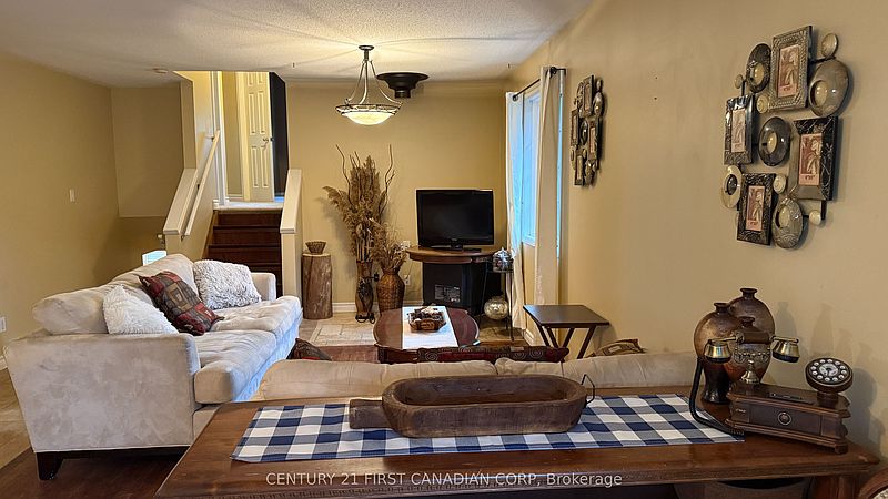 London House for rent - 3 Bedrooms — photo 8