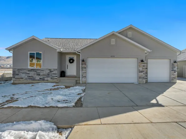 2393 E Sunflower Dr, Eagle Mountain, UT 84005